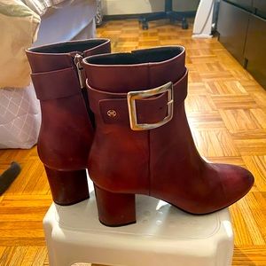 RED LEATHER BOOTS 👢